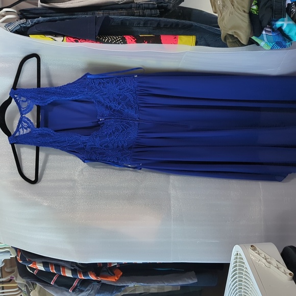 City Studio Formal Dress Junior Size 9 - Picture 4 of 13